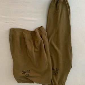 U.S Marine Corps Sweatpants and sweatshirt set